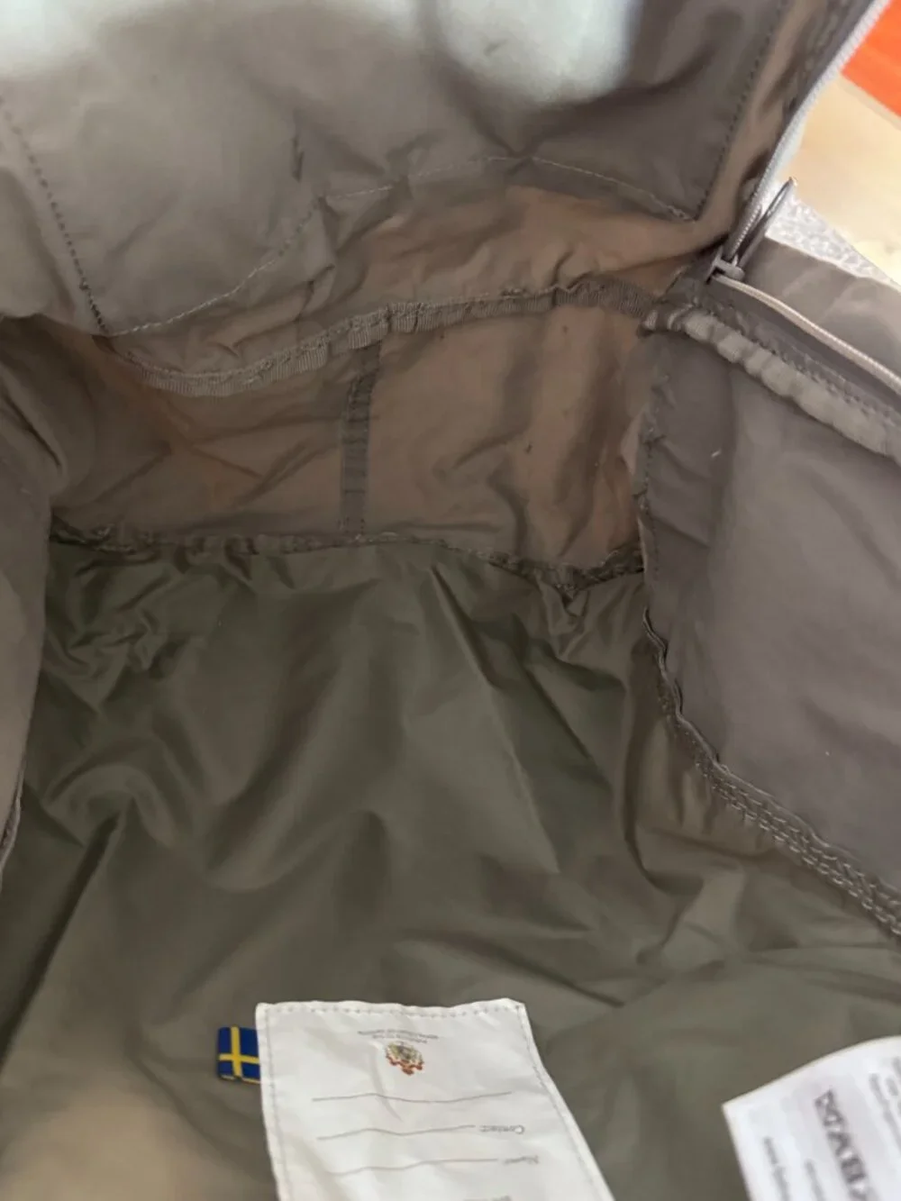 Fjallraven Kanken Classic Backpack Grey Fog Clay Excellent Condition